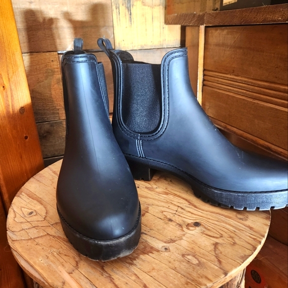 JEFFREY CAMPBELL BLACK MATTE CLOUDY WATERPROOF CHELSEA BOOTS-SEE DESCRIPTION - Picture 2 of 10